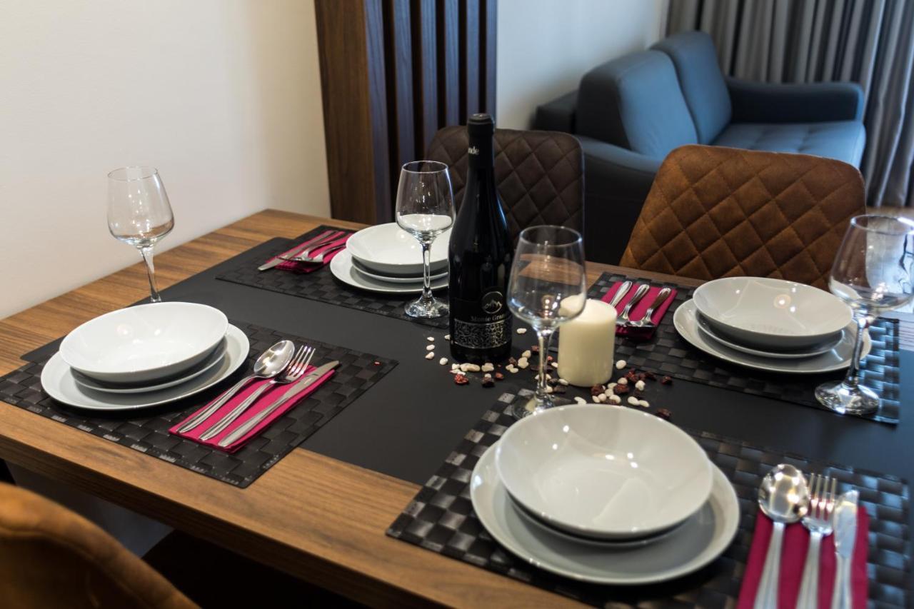 Apart Compliment Podgorica Extérieur photo